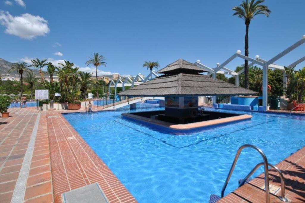 Apartamento 215. Primera Linea De Playa. Benalmadena Bagian luar foto