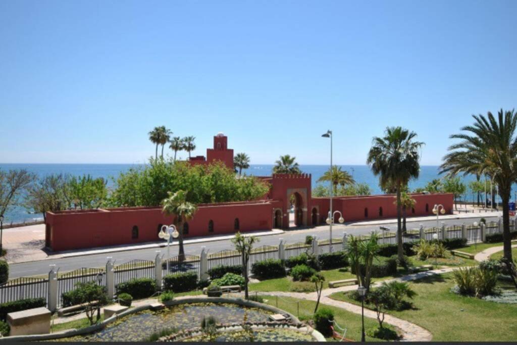 Apartamento 215. Primera Linea De Playa. Benalmadena Bagian luar foto