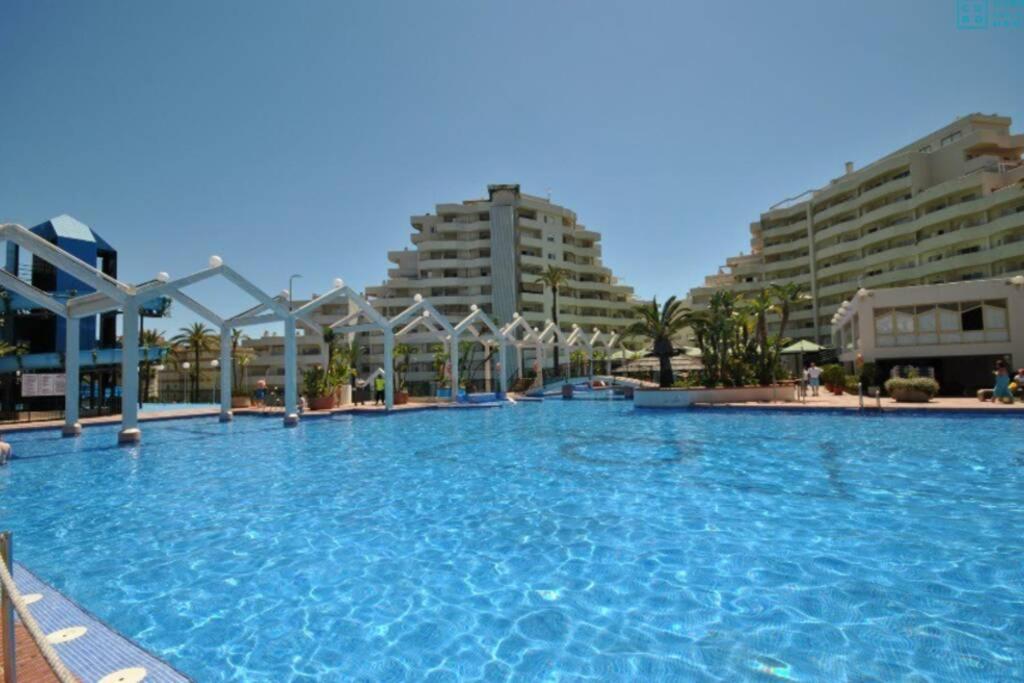 Apartamento 215. Primera Linea De Playa. Benalmadena Bagian luar foto